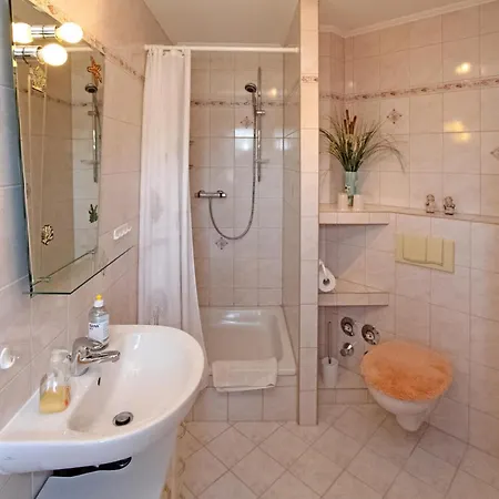 1 Bedroom Awesome In Benz-usedom *